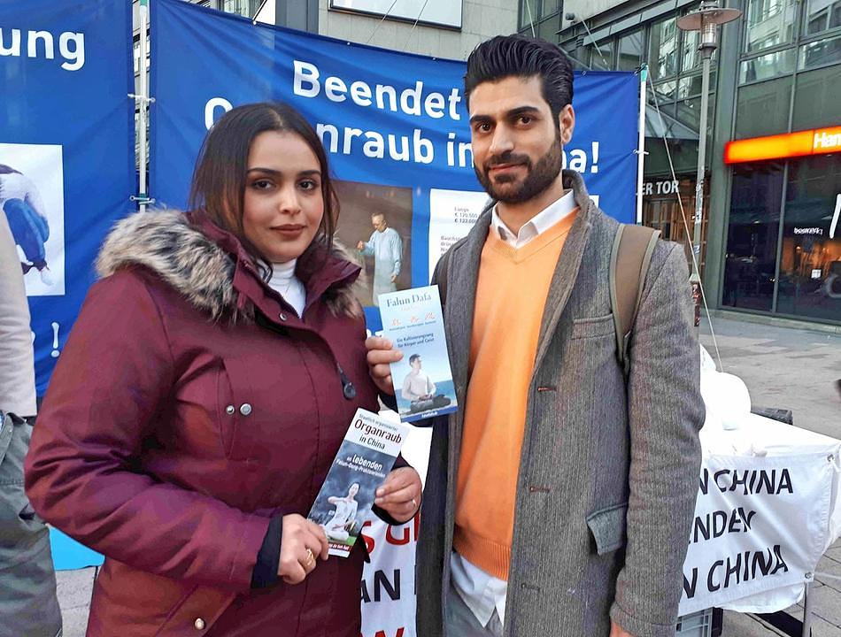 Raffaeida (lijevo) iz Yemena i Mesut iz Iraka potpisale su peticiju za okončanje žetve organa nad živim ljudima u Kini. 