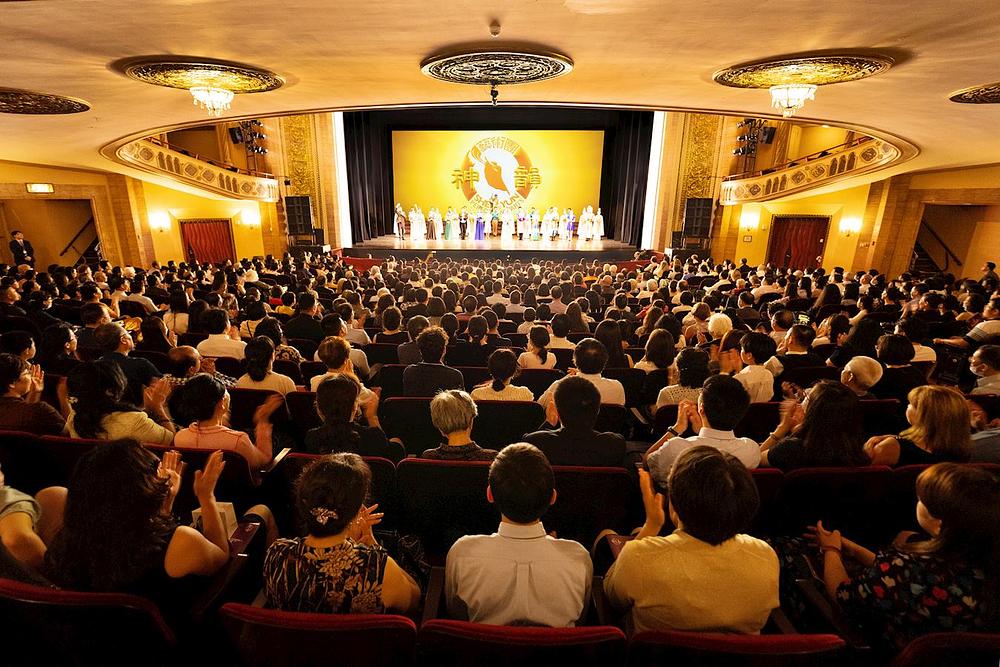 Shen Yun Performing Arts je otvorio sezonu 2021.-2022. godine sa tri predstave u Palace Theatre u Connecticutu 