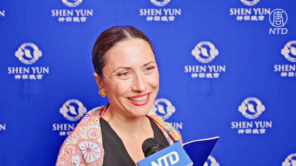 Sara Isgrò na predstavi Shen Yun u Palermu, Italija, 17. juna. (NTD Television)