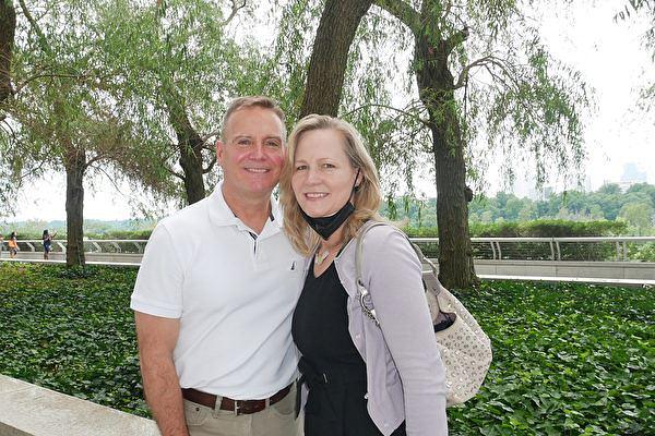  Brian Mitchell i njegova supruga na predstavi Shen Yuna u Washingtonu, D.C., 16. jula.