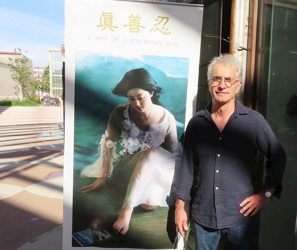 Marc Vignau hvali umjetničku izložbu zbog razotkrivanja progona od strane Komunističke partije Kine.