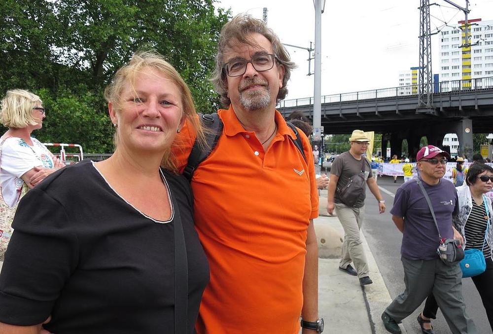 Turistkinja Alexandra Martius (lijevo) i Bade iz Frankfurta u Njemačkoj.
