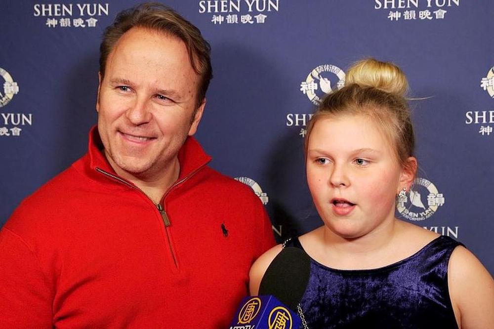 Leon Versfeld, advokat za imigraciju u dvorani Kansas City Music Halla 22. decembra 2017.
