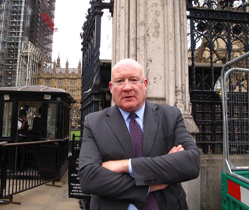 Ethan Gutmann sudjeluje na konferenciji 17. travnja 