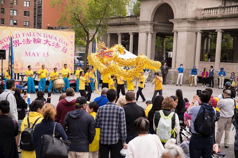 Lavlji i Zmajev ples