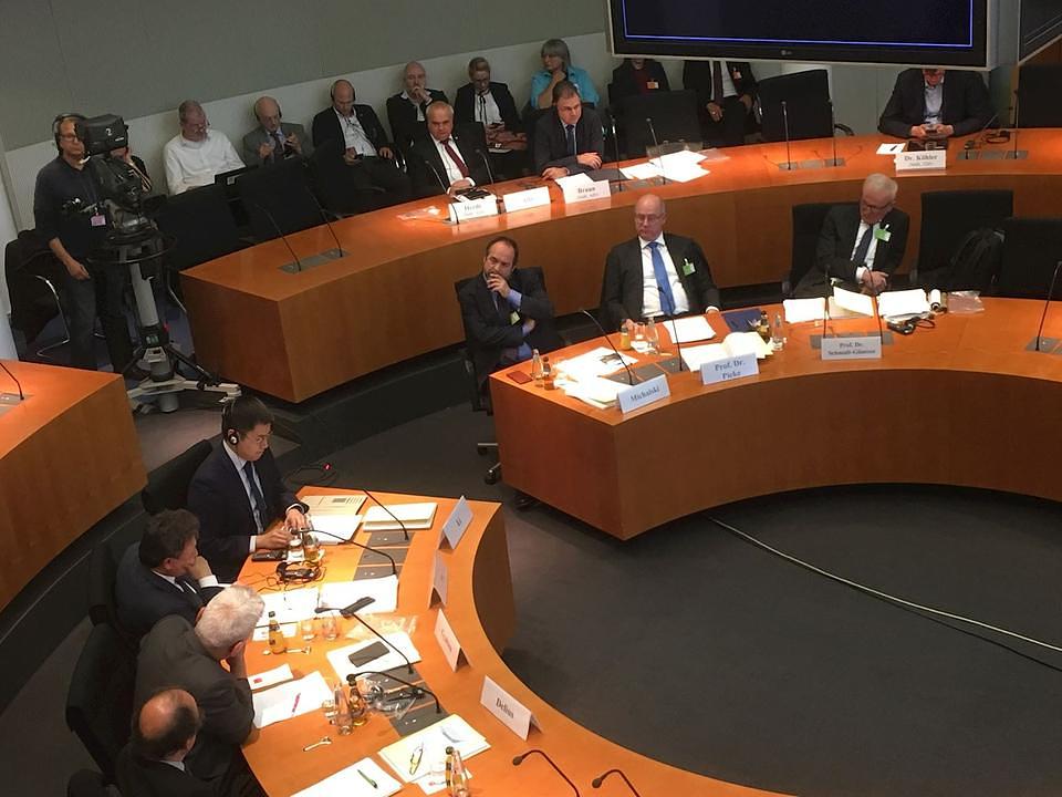 David Li iz Kineskog istraživačkog centra za žetvu organa predstavio je rezultate istraživanja Centra.