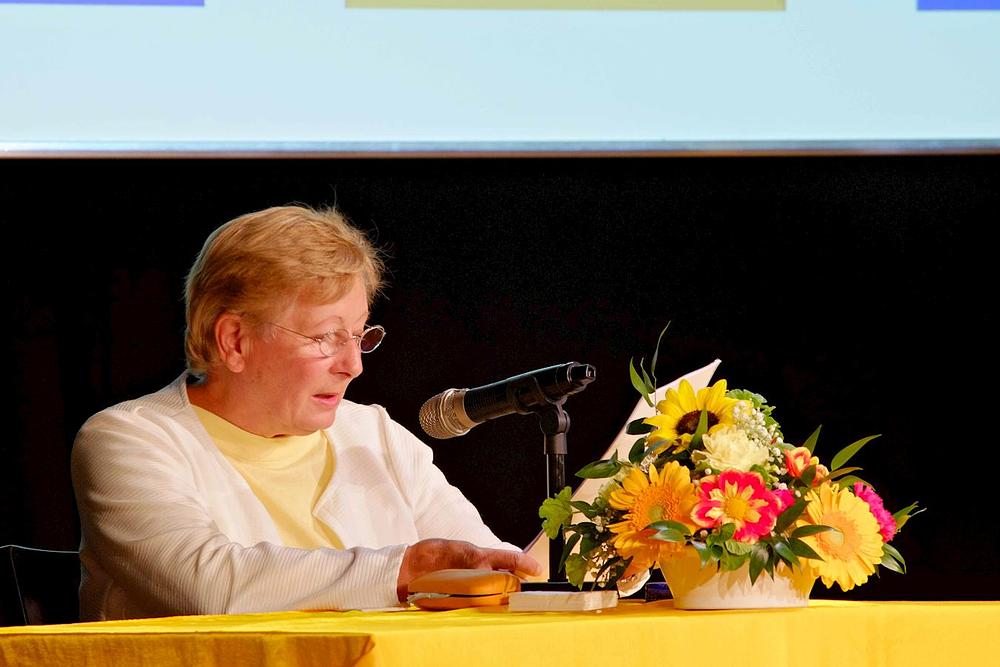 Ursula je zahvalna na mudrosti i sposobnostima koje je stekla kao Falun Dafa praktikant.