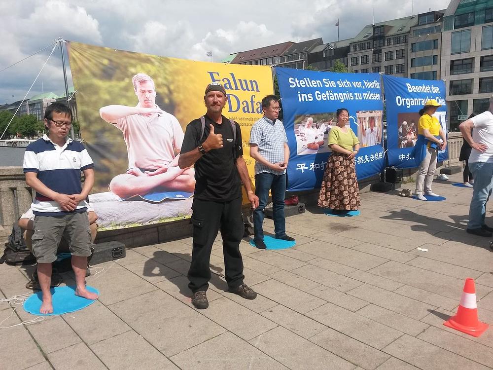 Bernie iz Virginije, SAD