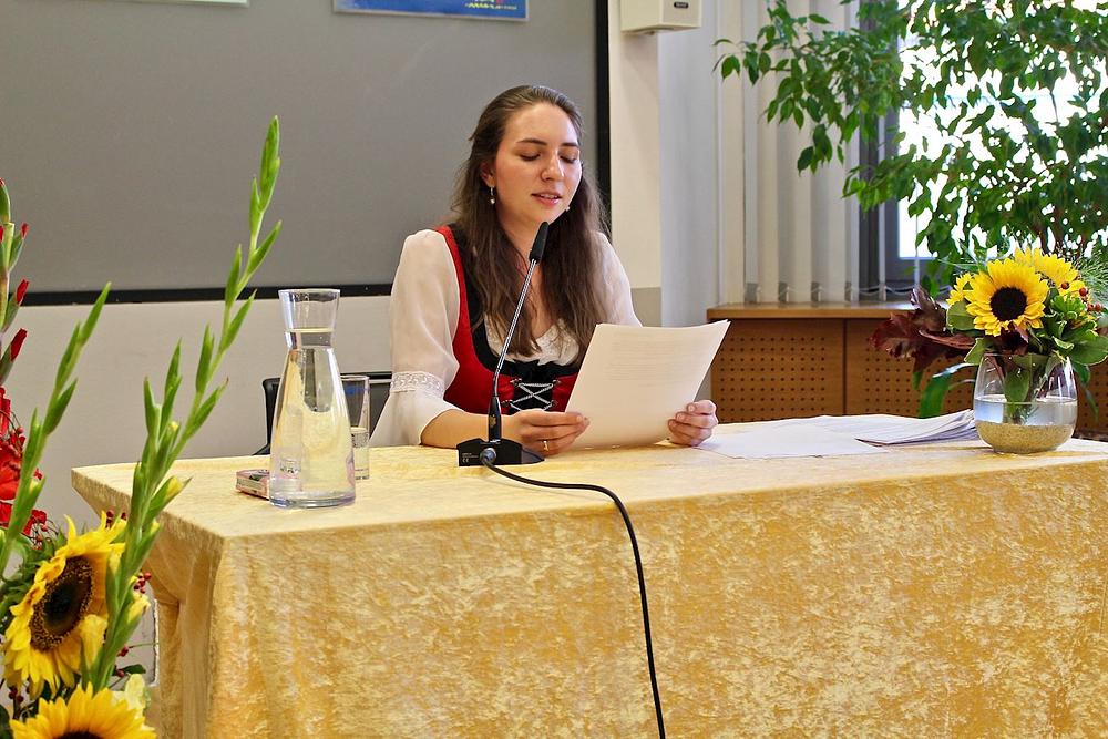 Christina je govorila o tome kako je ojačala svoju vjeru u Dafa kroz rješavanje problema na poslu.