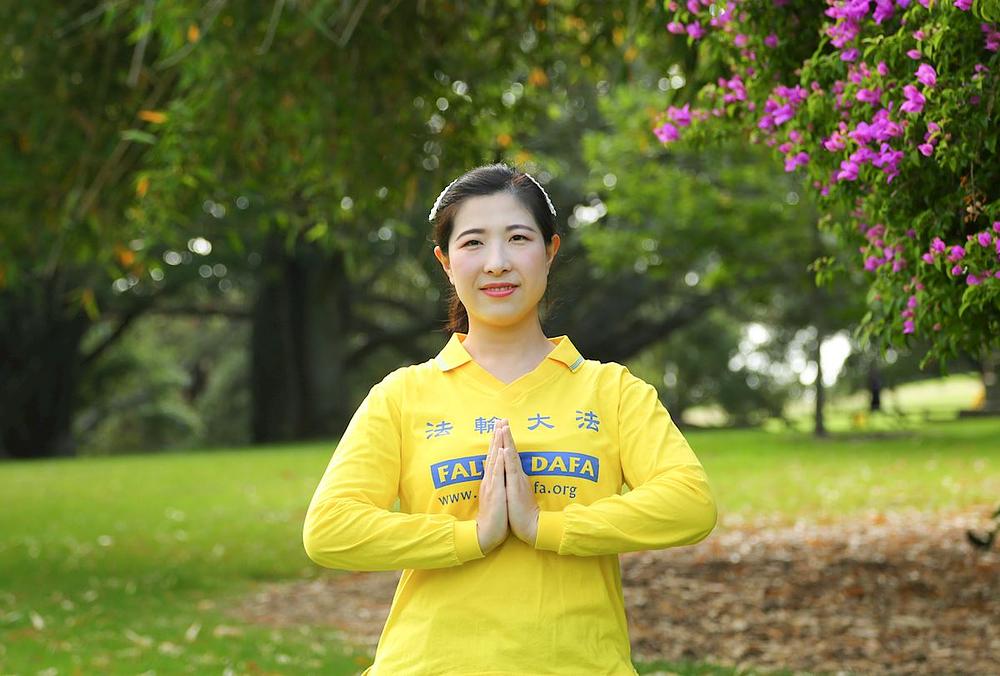 Gloria Zheng želi Učitelju Sretnu Novu godinu!