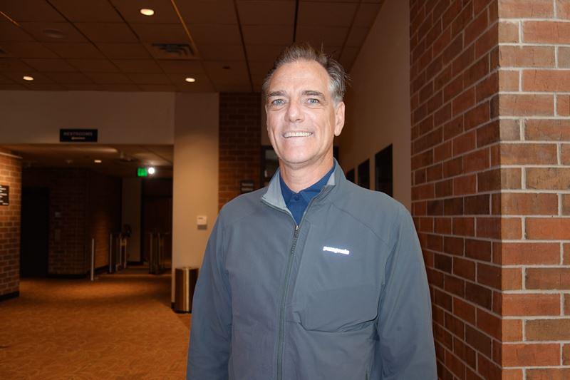 Michael Grey, vizuelni umjetnik, je prisustvovao Shen Yun predstavi u Greeleyu, Colorado, 1. avgusta 2021. godine.