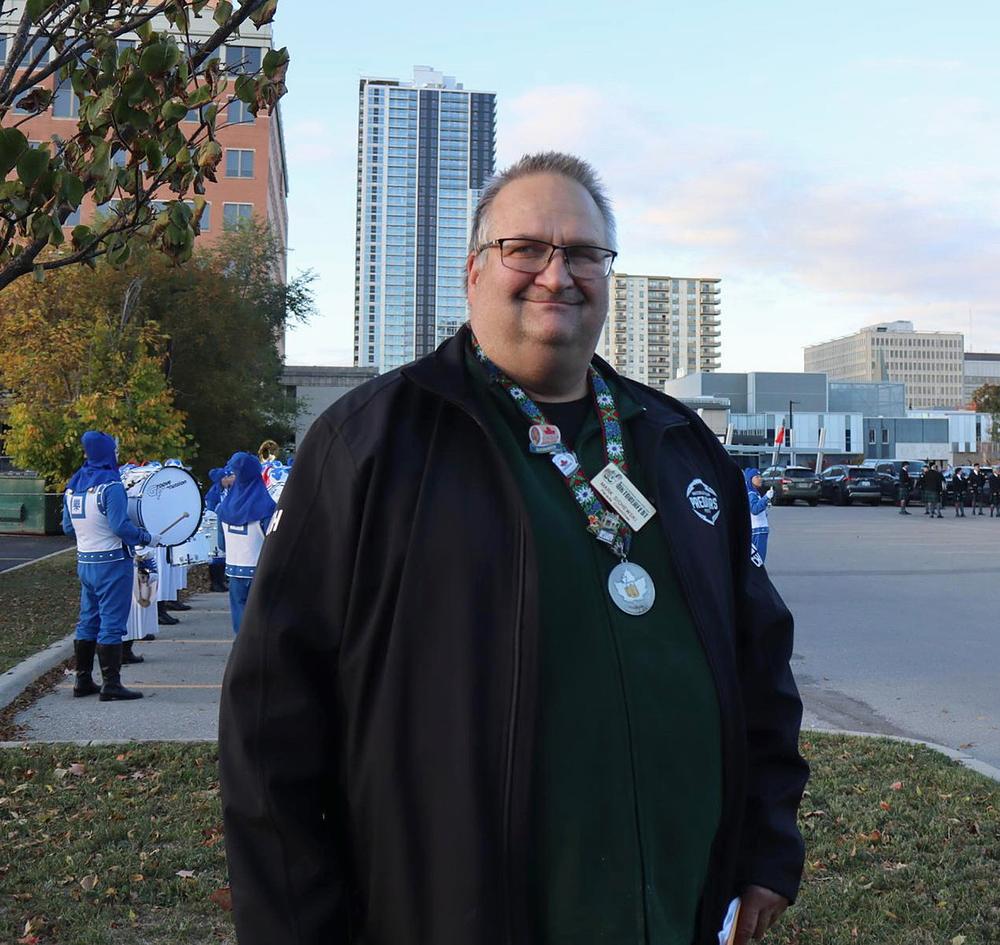 Mark Sičevski organizuje godišnju paradu.