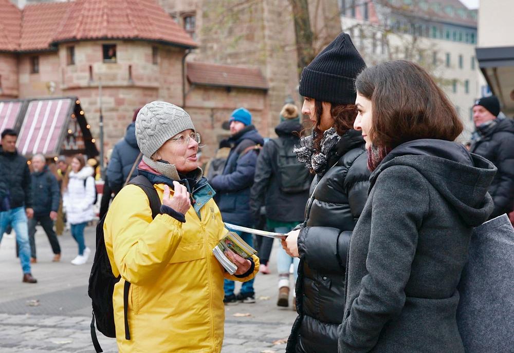  Ljudi saznaju za progon i potpisuju peticiju tražeći da se on okonča