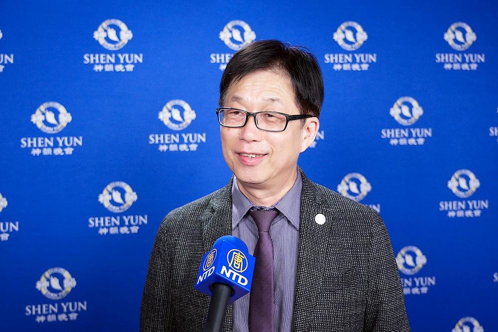 Lin Yu-sheng, direktor Grand Hotela, na nastupu Shen Yuna u Tainanu 10. ožujka (The Epoch Times)
