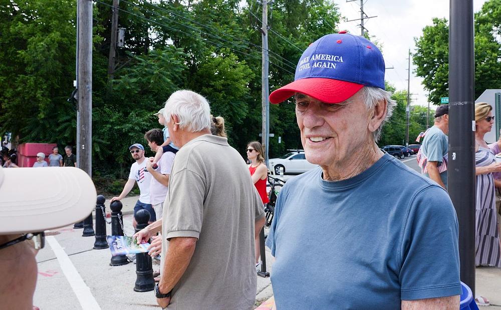  Tom Cadigan iz Čikaga je izrazio podršku Falun Dafa.