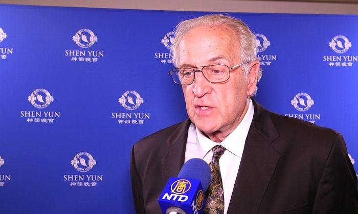 Kompozitor Daniel McGuire, 8. februara u Kalifornijskom centru za umjetnost u Escondidu, u Kaliforniji 